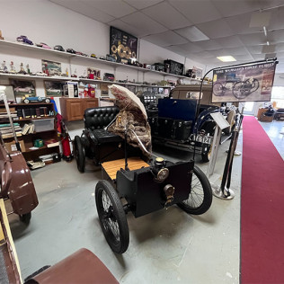 Current Display | Vintage Automobile Museum of New Jersey